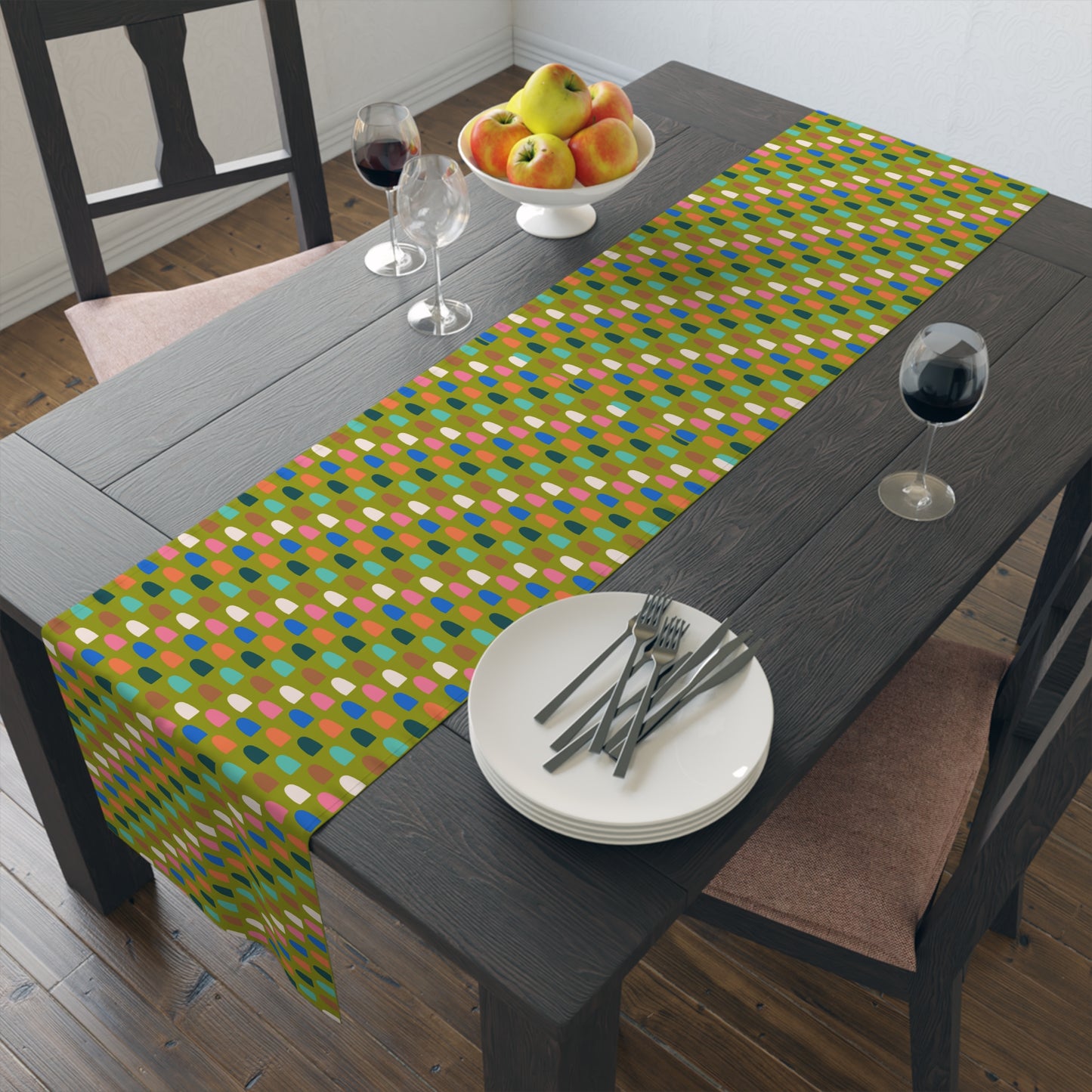 Petal Mosaic Olive Tablerunner
